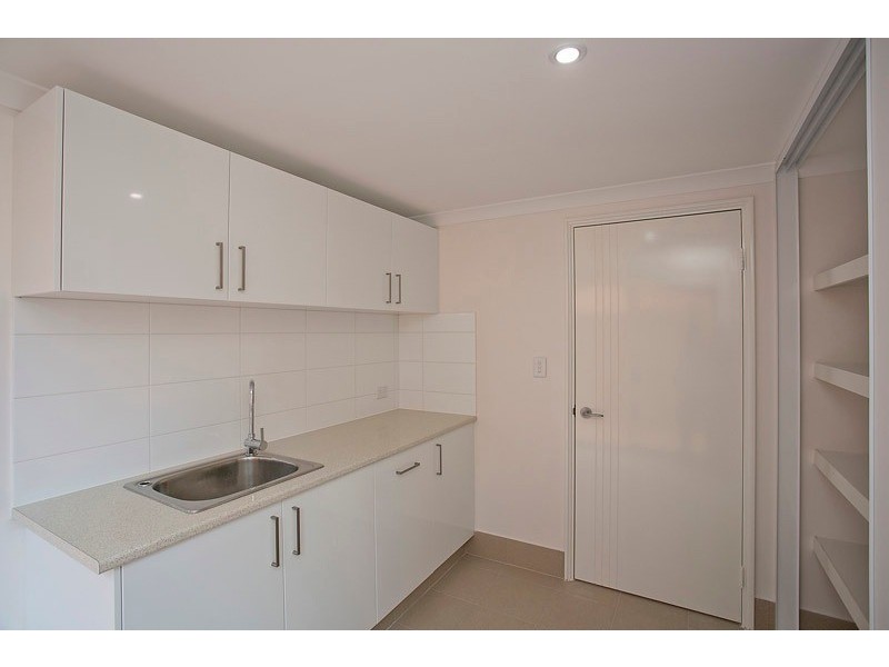 2/23 Lancaster Street, Dianella WA 6059