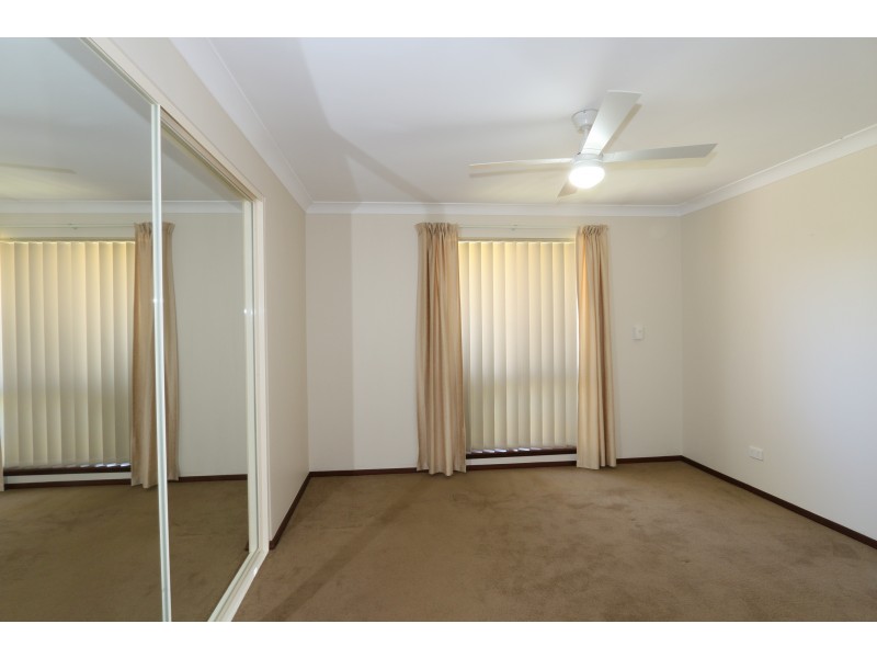 7 Tangaroa Close, Cooloongup WA 6168