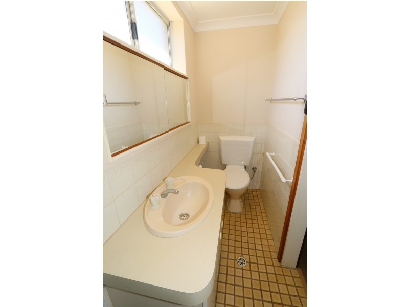 7 Tangaroa Close, Cooloongup WA 6168