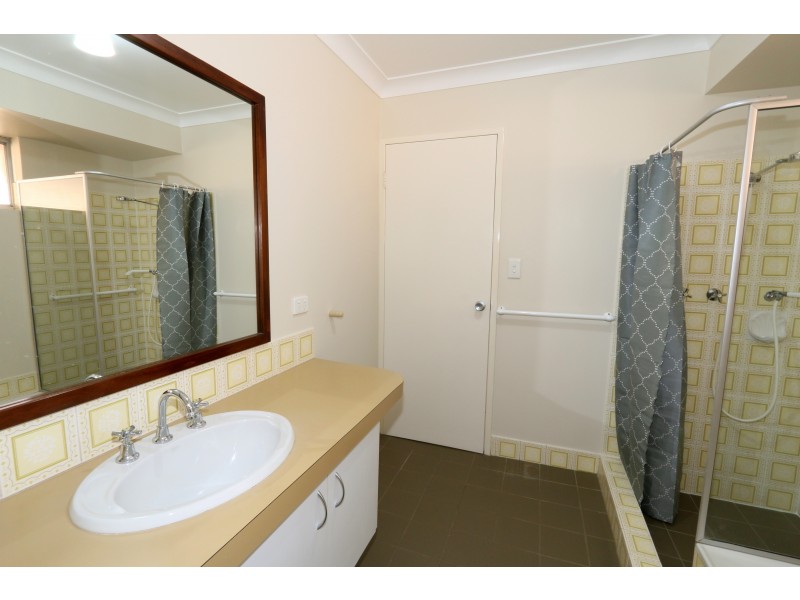 7 Tangaroa Close, Cooloongup WA 6168