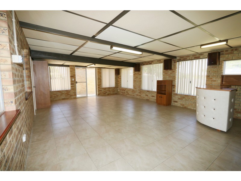 7 Tangaroa Close, Cooloongup WA 6168