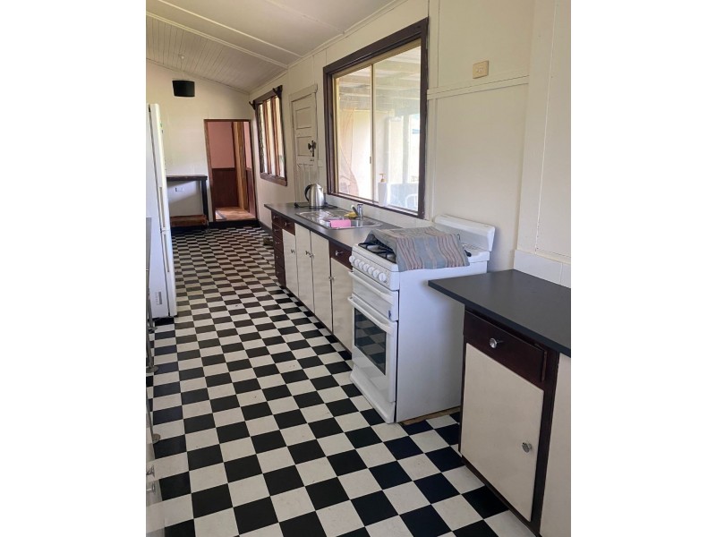 90 Brockman Street, Pemberton WA 6260