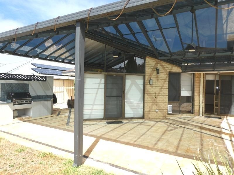 15 Kingsmill Gardens, Winthrop WA 6150