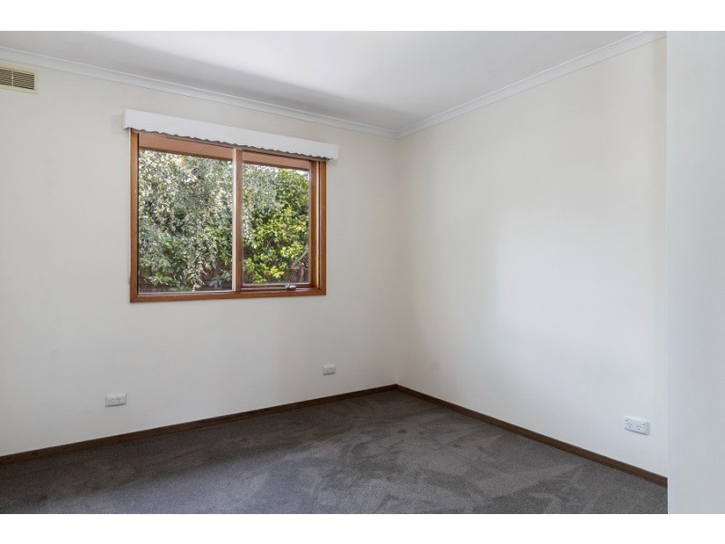 17 Fern Street, Kingston TAS 7050