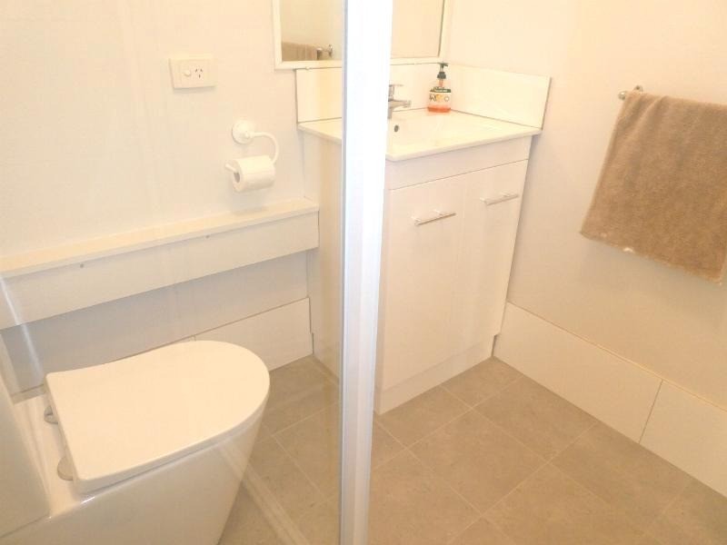 12 Tenth Avenue, Maylands WA 6051