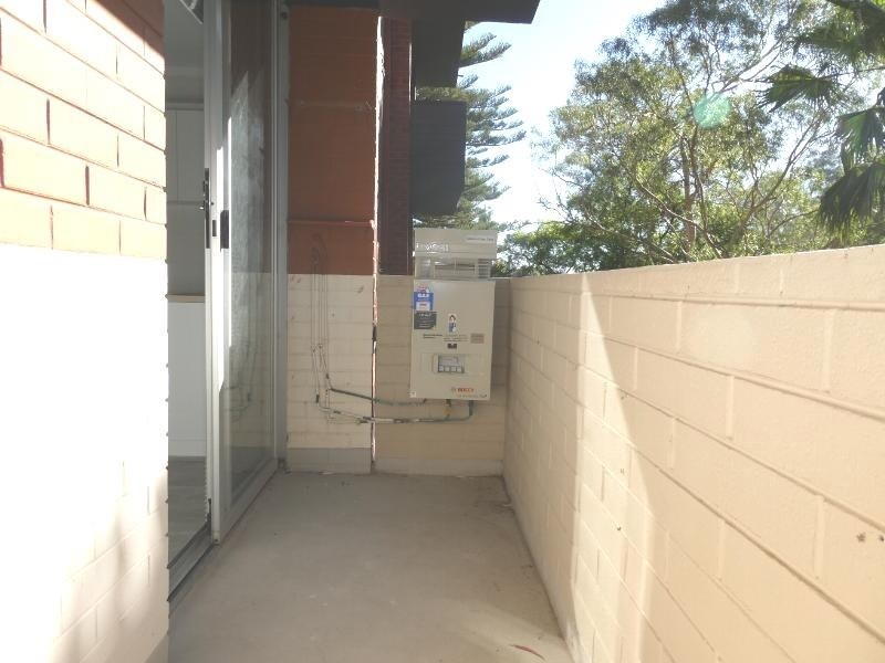 12 Tenth Avenue, Maylands WA 6051