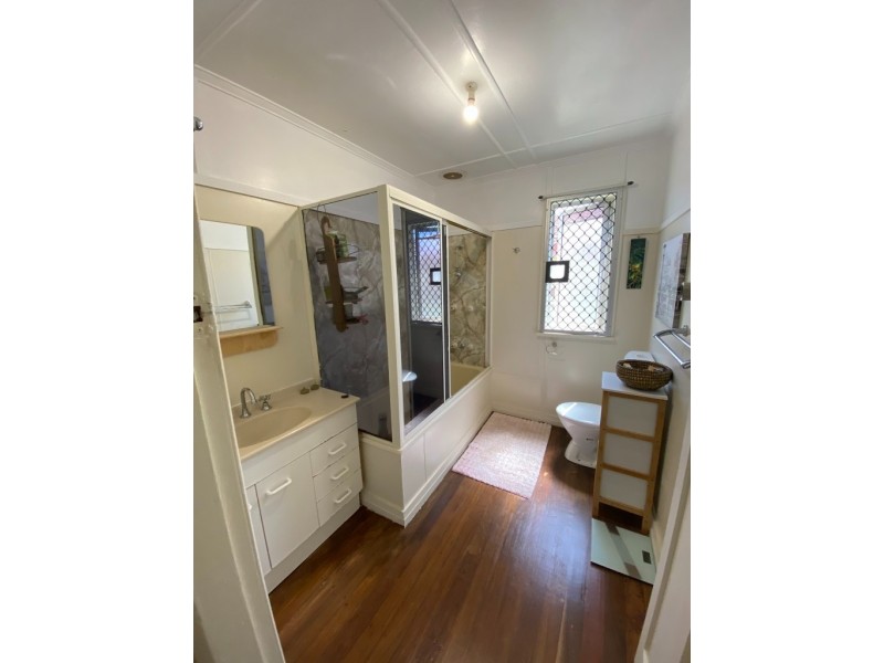 52A Thabeban Street, Avenell Heights QLD 4670