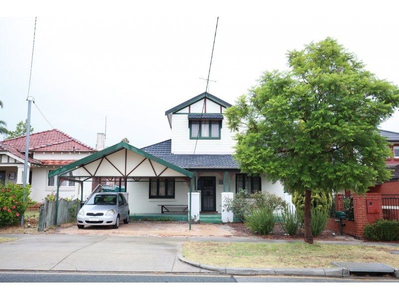 45 Gwenyfred Road, Kensington WA 6151