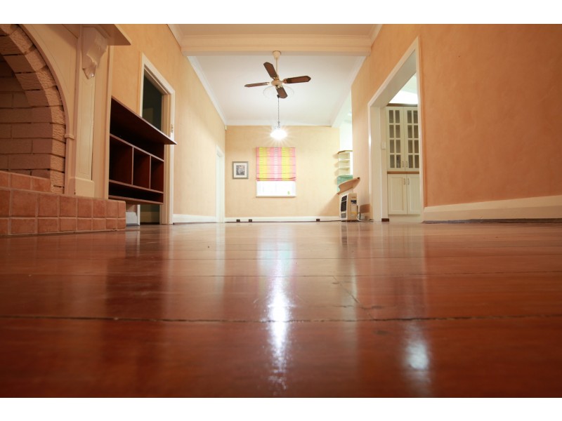 45 Gwenyfred Road, Kensington WA 6151