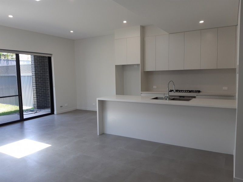 2A Bondell Avenue, Gymea NSW 2227