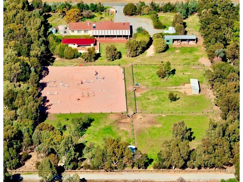 15 Gloaming Way, Darling Downs WA 6122