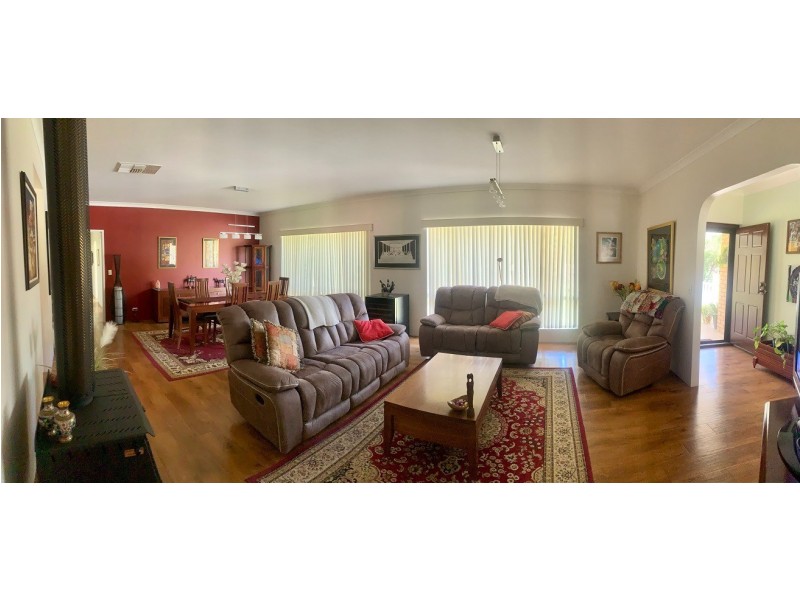 15 Gloaming Way, Darling Downs WA 6122