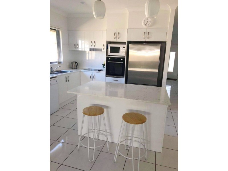 93/42 Quinzeh Creek Road, Logan Village QLD 4207