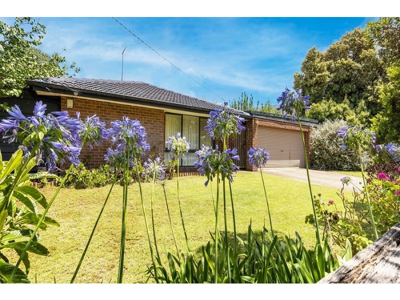 29 Raleighs Road, Melton VIC 3337