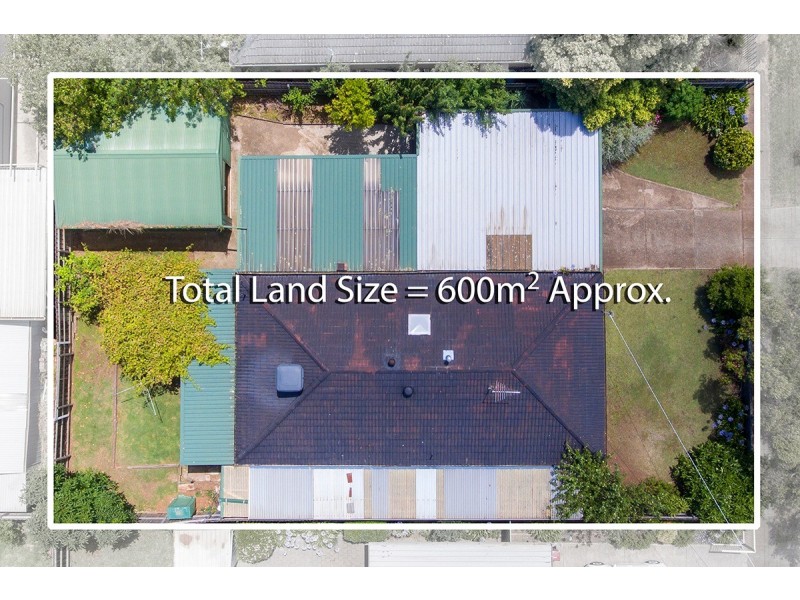 29 Raleighs Road, Melton VIC 3337