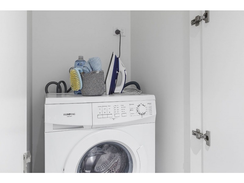 1516/65 Dudley Street, Docklands VIC 3008