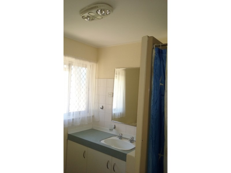 2/70 Glenlyon Street, Gladstone QLD 4680