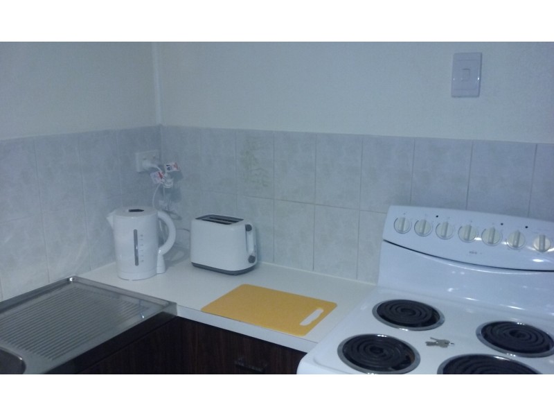 2/70 Glenlyon Street, Gladstone QLD 4680