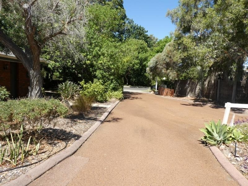 14/65 Macleod Road, Applecross WA 6153