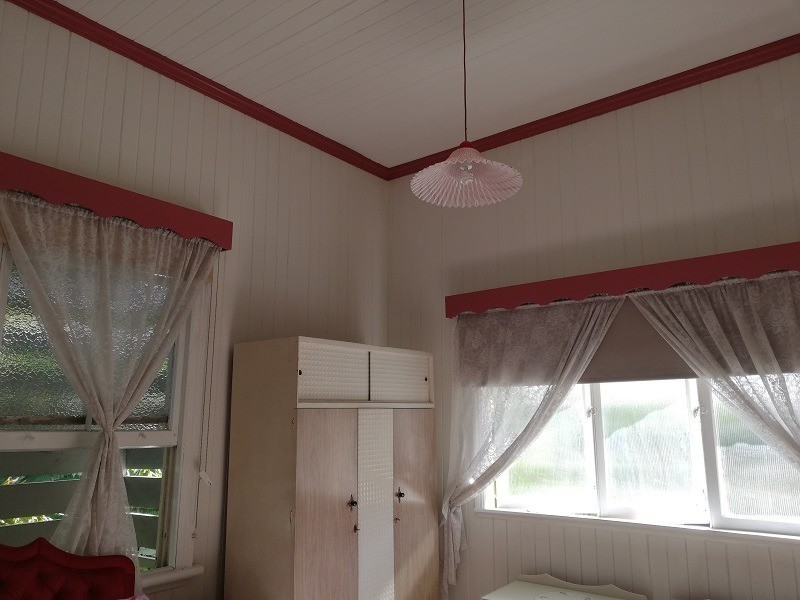 42 Cameron Street, Fairfield QLD 4103