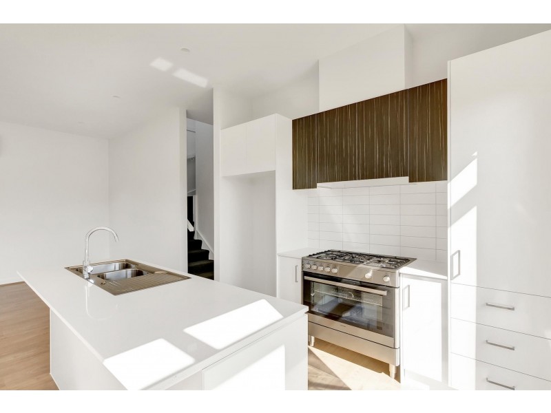 3/50 Cassowary Avenue, Werribee VIC 3030