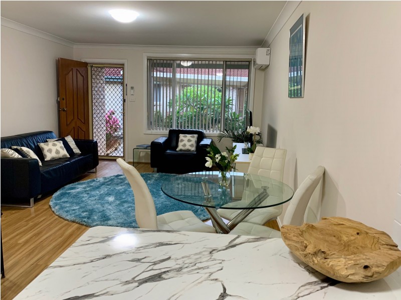 6/205a Albany Street, Point Frederick NSW 2250