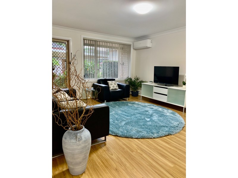 6/205a Albany Street, Point Frederick NSW 2250