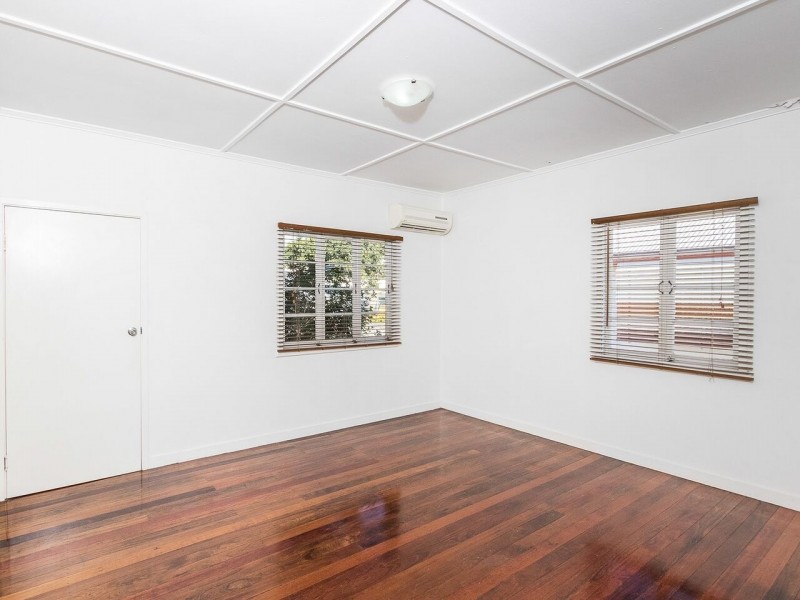 22 Buzacott Street, Carina Heights QLD 4152