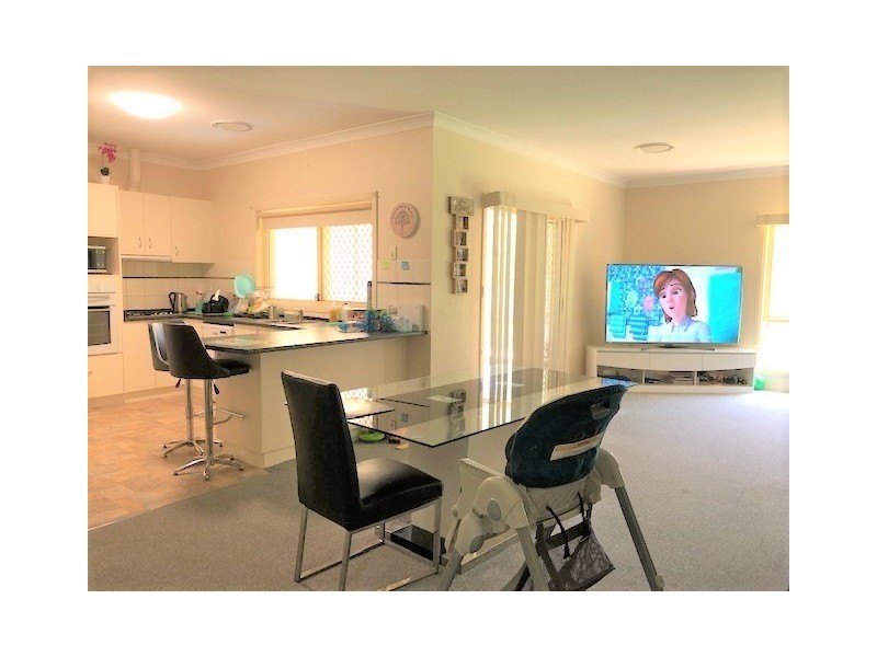 73-75 Audley Street, Narrandera NSW 2700
