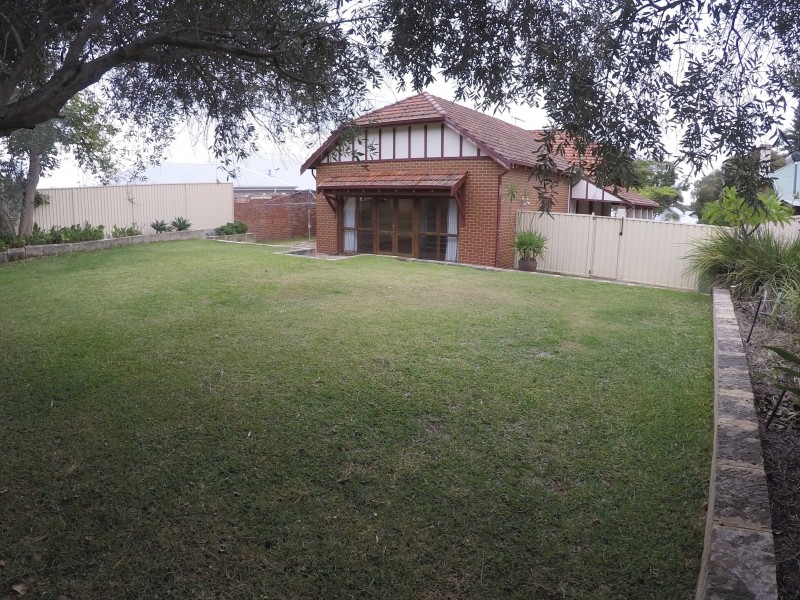 47 Langham Street, Nedlands WA 6009