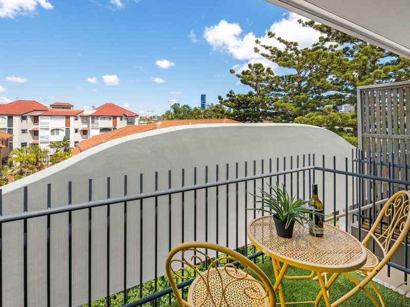 16/120 Sydney Street, New Farm QLD 4005