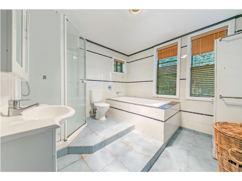 801 Warringah Road, Forestville NSW 2087