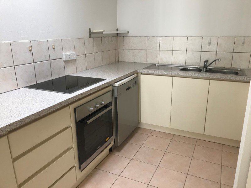 4/8 Cale Street, Como WA 6152