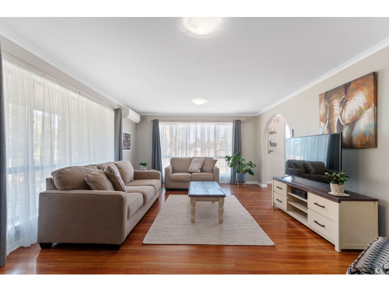 23 Carter Street, Stratford VIC 3862