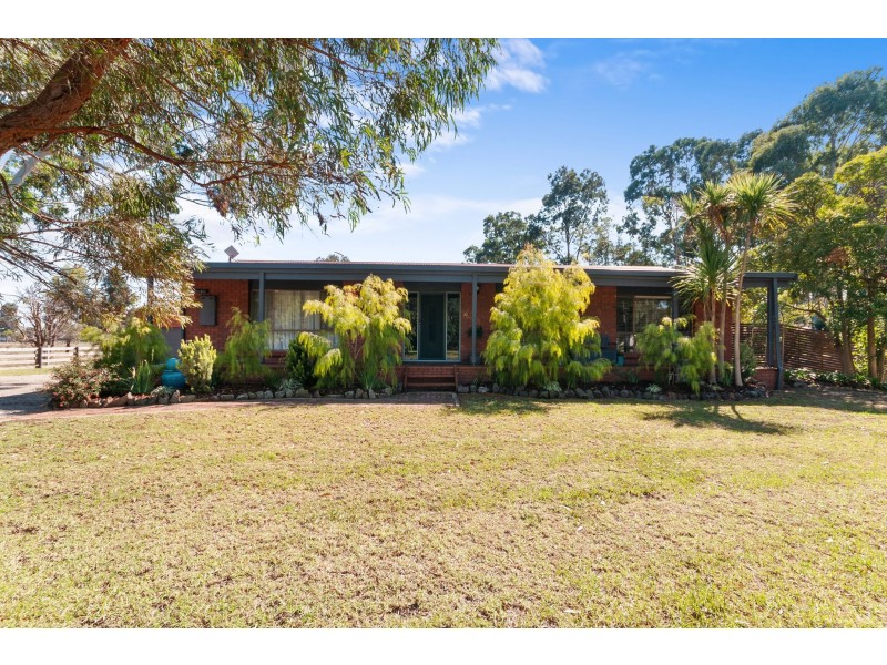23 Carter Street, Stratford VIC 3862