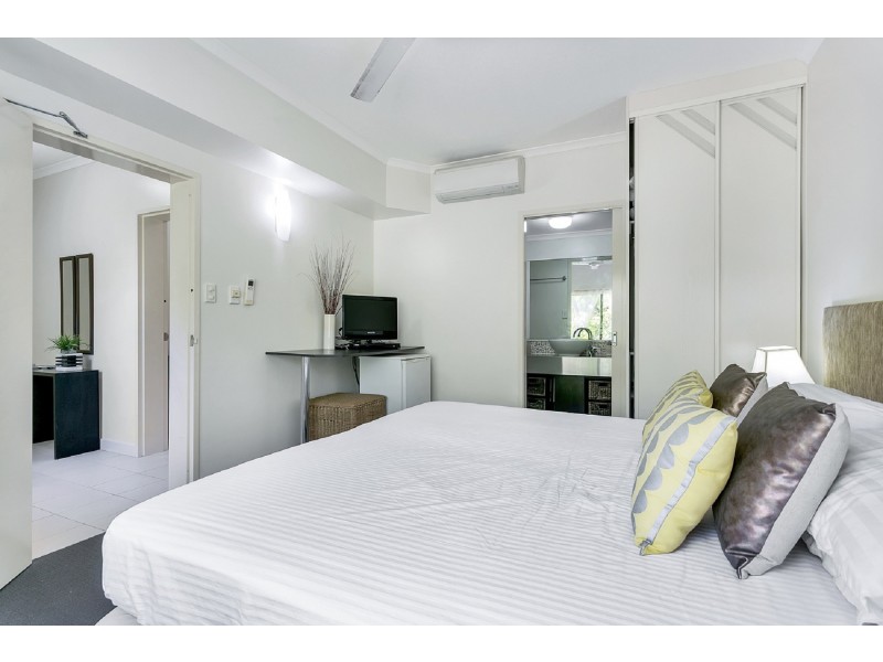 9/81-85 Cedar Road, Palm Cove QLD 4879