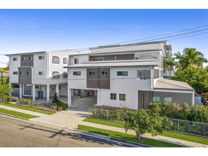 8/3 Besham Parade, Wynnum QLD 4178