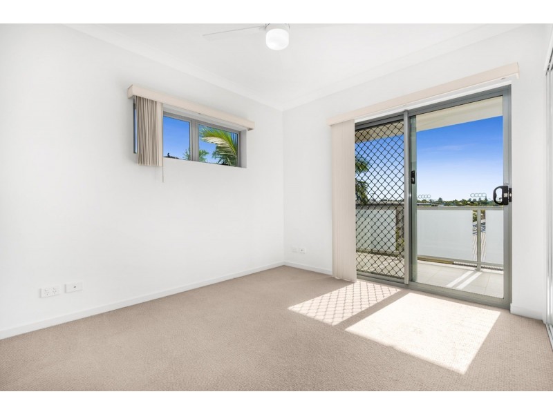 8/3 Besham Parade, Wynnum QLD 4178