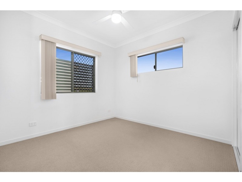 8/3 Besham Parade, Wynnum QLD 4178