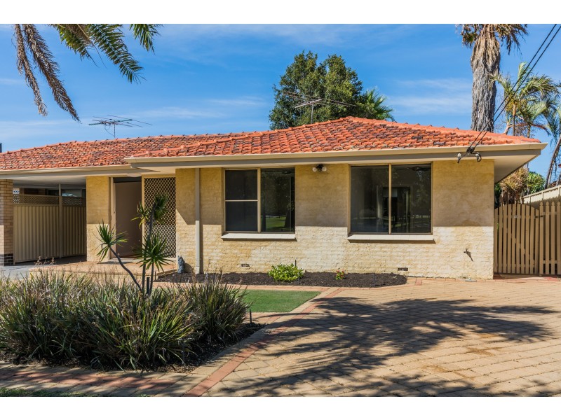 72A Wilkie Street, Stirling WA 6021