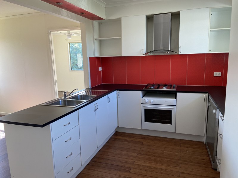 16 Bramston Street, Woodridge QLD 4114