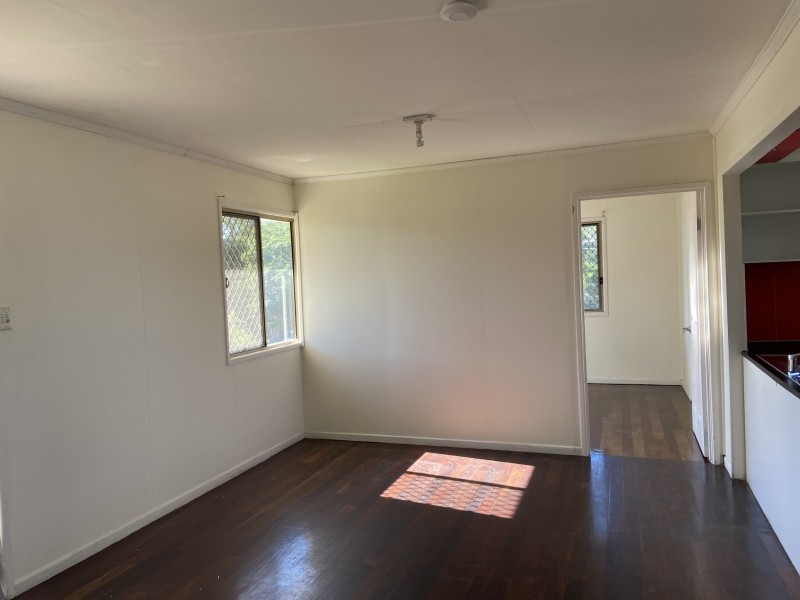 16 Bramston Street, Woodridge QLD 4114