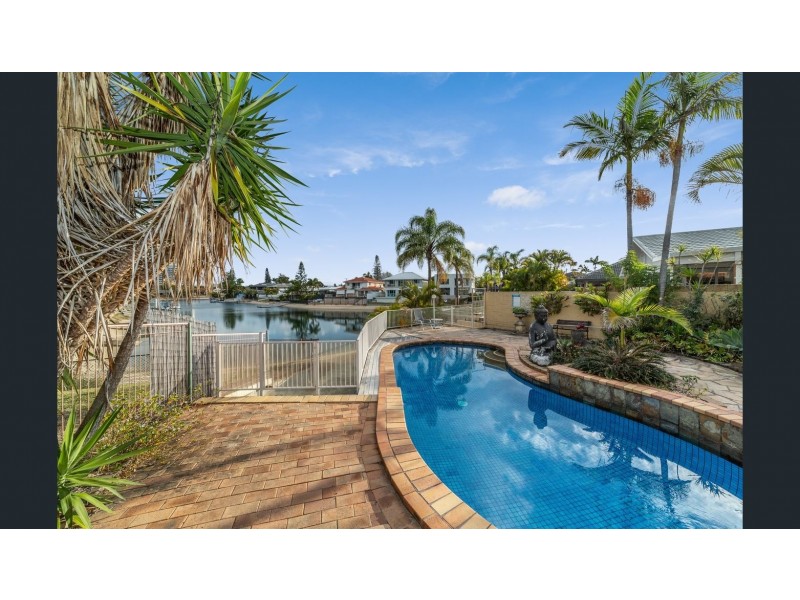 19 Aubrey Street, Surfers Paradise QLD 4217