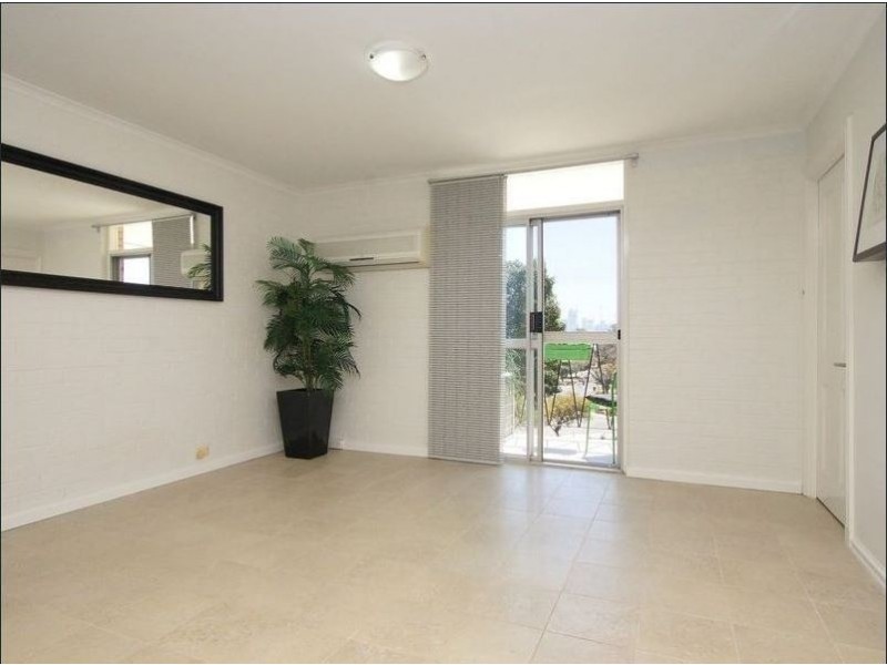 10/43 King George Street, Victoria Park WA 6100