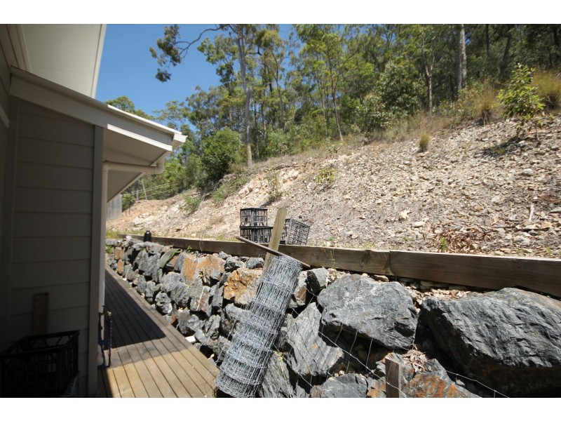 11 Hopman Court, Oxenford QLD 4210