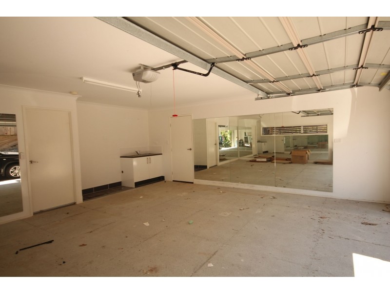 11 Hopman Court, Oxenford QLD 4210