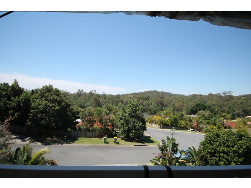 11 Hopman Court, Oxenford QLD 4210