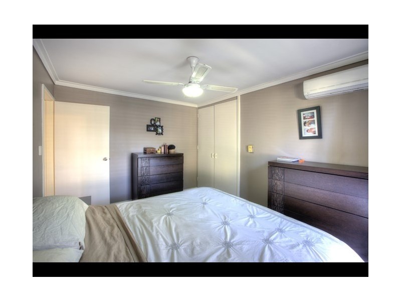 32 Mahonia Way, Forrestfield WA 6058