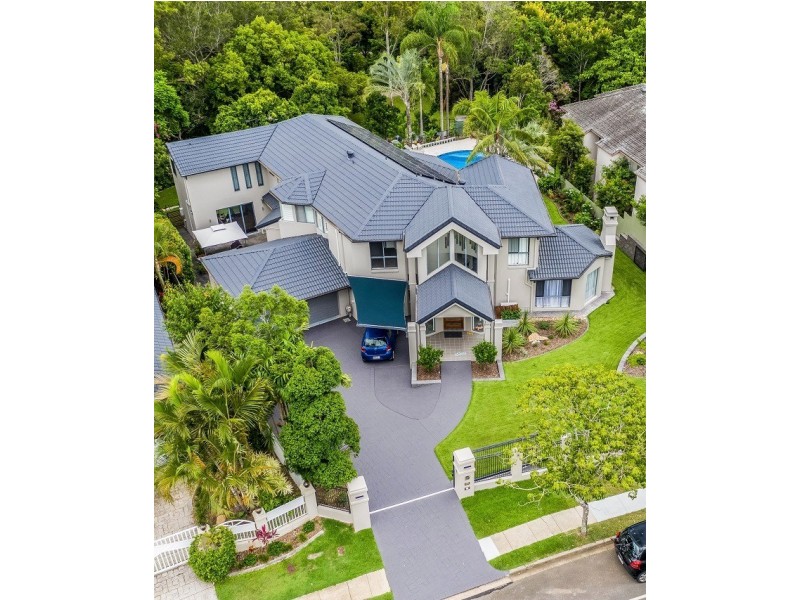 120 Ironbark Road, Chapel Hill QLD 4069