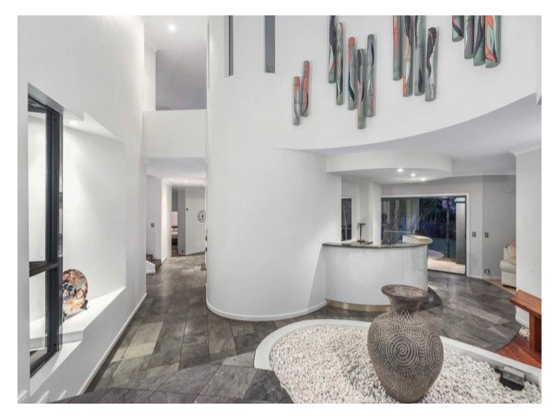 120 Ironbark Road, Chapel Hill QLD 4069